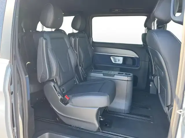 Mercedes-Benz EQV 300