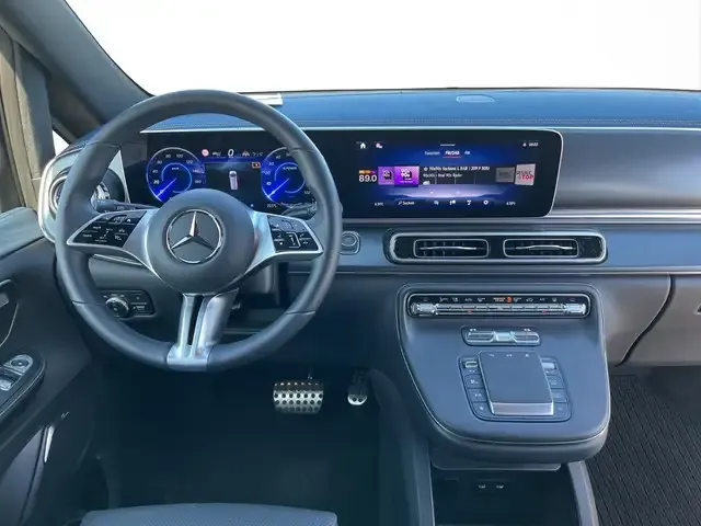 Mercedes-Benz EQV 300