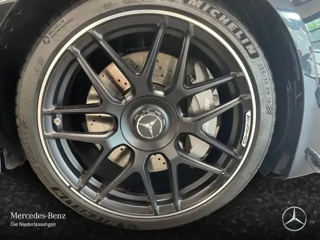Mercedes-Benz CLA 45 AMG