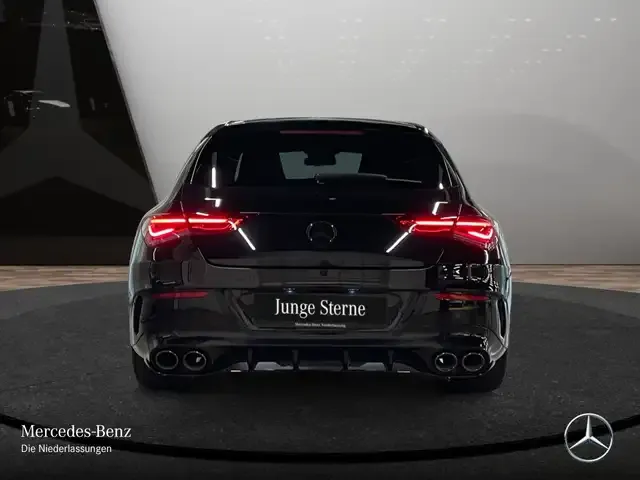 Mercedes-Benz CLA 45 AMG