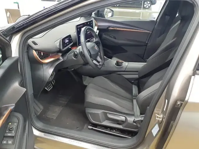 CUPRA Tavascan