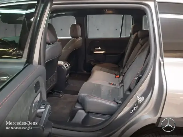 Mercedes-Benz EQB 300
