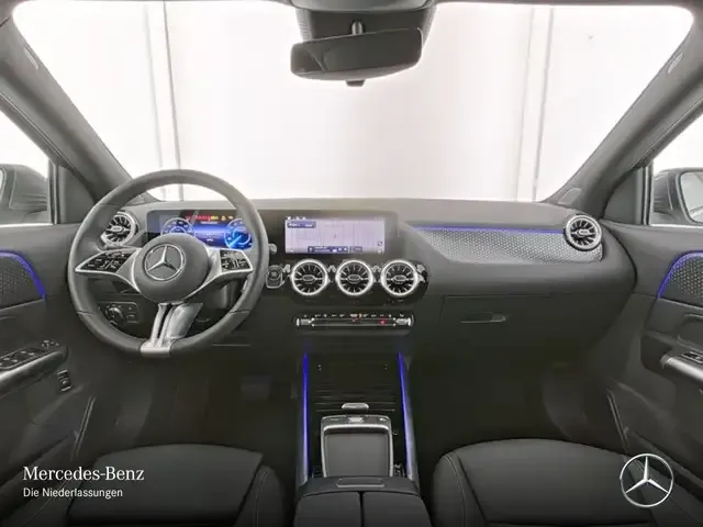Mercedes-Benz EQA 300