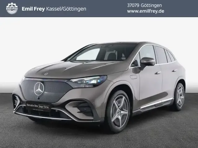 Mercedes-Benz EQE SUV
