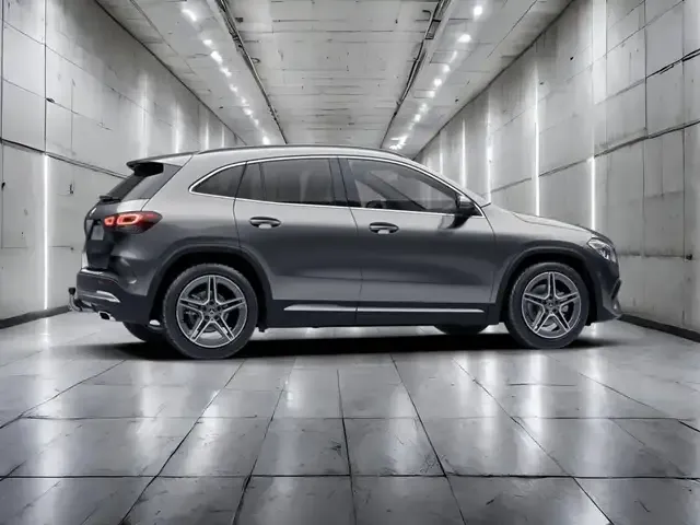 Mercedes-Benz GLA 200