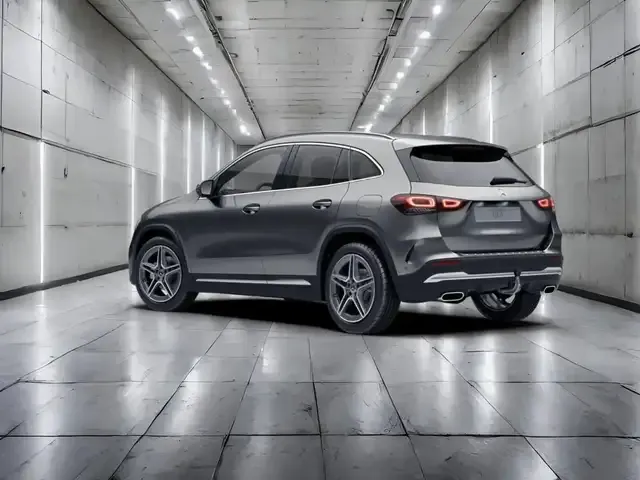 Mercedes-Benz GLA 200