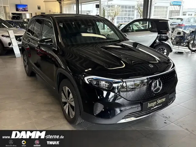 Mercedes-Benz EQB 300