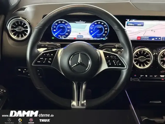 Mercedes-Benz EQB 300