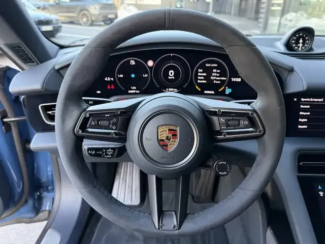 Porsche Taycan