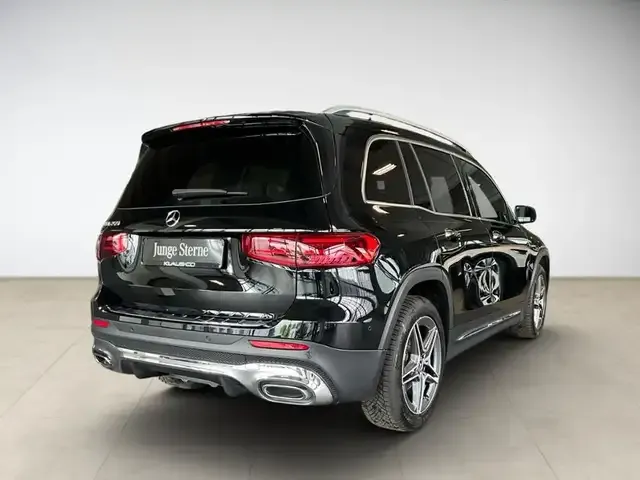 Mercedes-Benz GLB 200