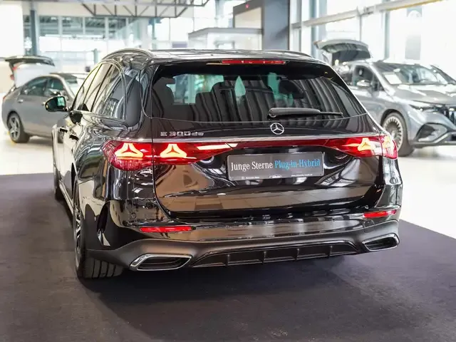 Mercedes-Benz E 300