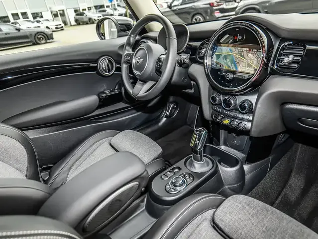 MINI Cooper SE