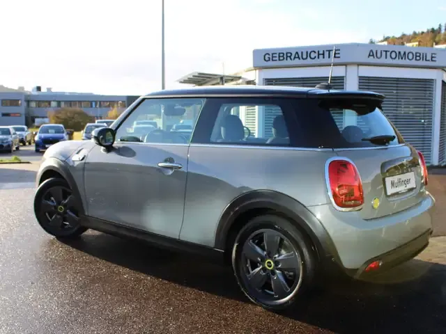 MINI Cooper SE