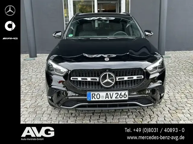 Mercedes-Benz GLA 200
