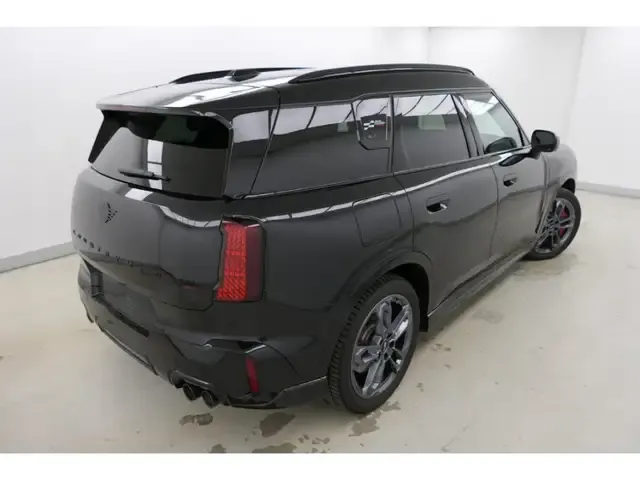 MINI John Cooper Works Countryman