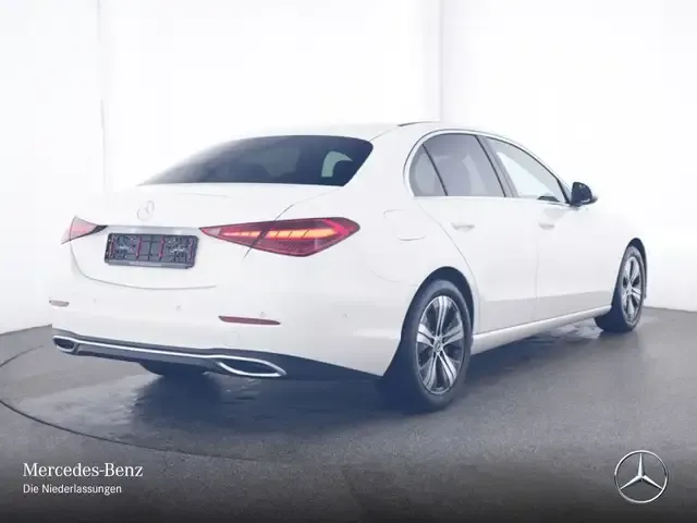 Mercedes-Benz C 180