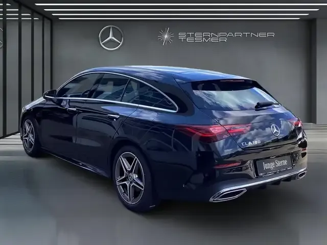 Mercedes-Benz CLA 180