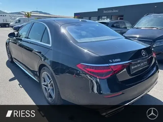 Mercedes-Benz S 500