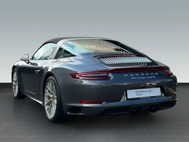 Porsche 991