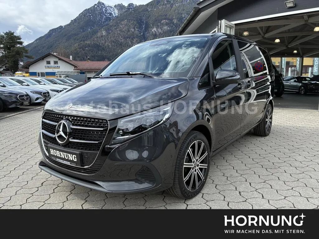 Mercedes-Benz V 250