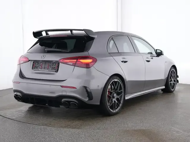 Mercedes-Benz A 45 AMG