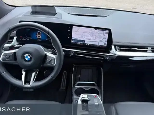 BMW 220