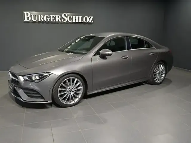 Mercedes-Benz CLA 180