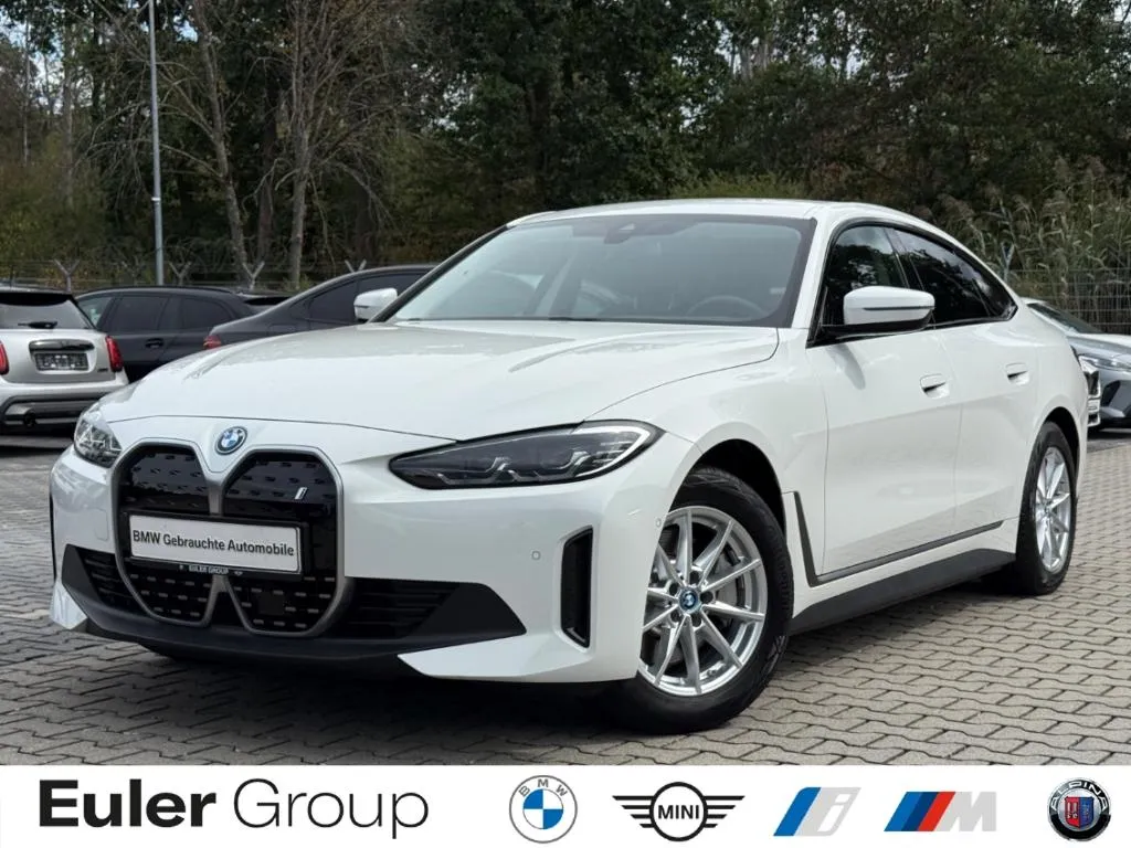 BMW i4
