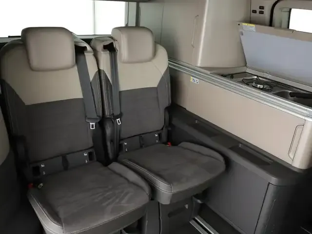 Volkswagen T7 California