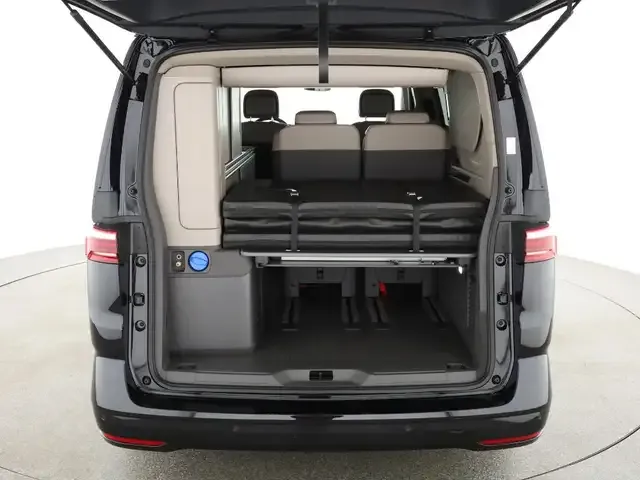 Volkswagen T7 California