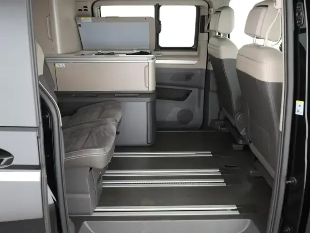 Volkswagen T7 California