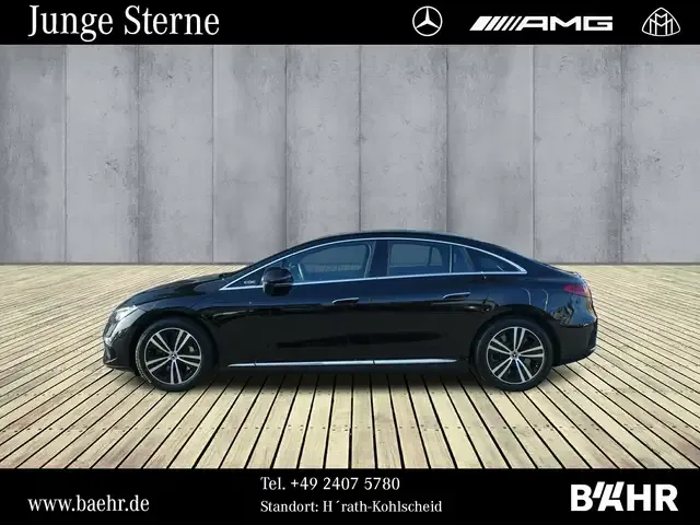 Mercedes-Benz EQE 300