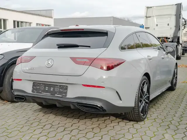 Mercedes-Benz CLA 200