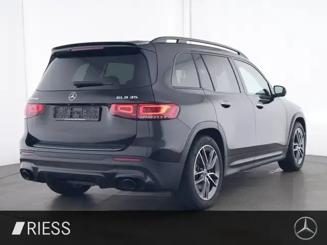 Mercedes-Benz GLB 35 AMG