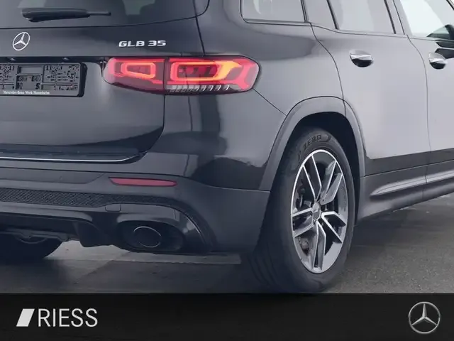 Mercedes-Benz GLB 35 AMG