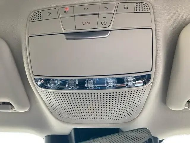 Mercedes-Benz E 400