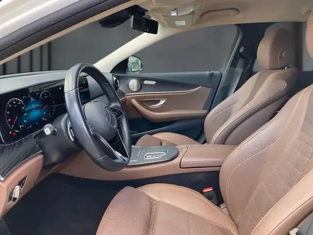 Mercedes-Benz E 400