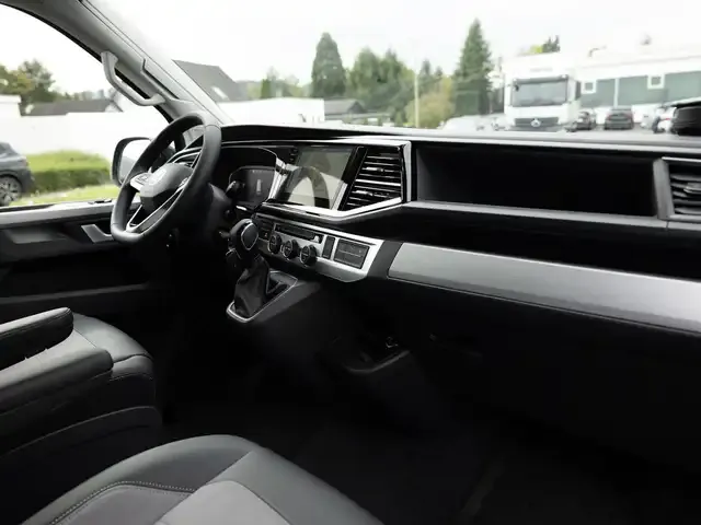 Volkswagen T6.1 California