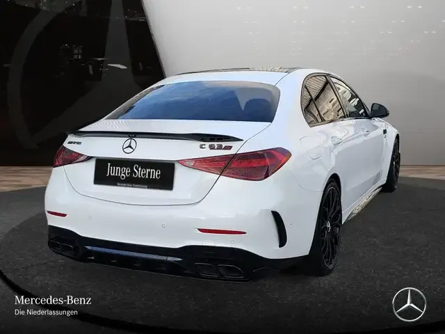 Mercedes-Benz C 63 AMG