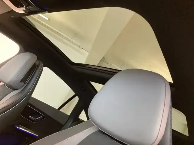 Mercedes-Benz EQE 350
