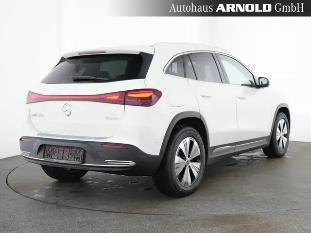 Mercedes-Benz EQA 300