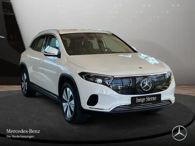 Mercedes-Benz EQA 300