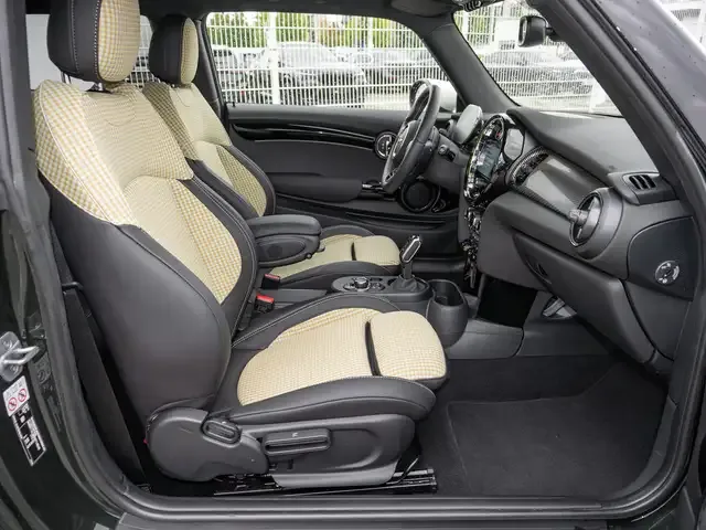 MINI Cooper SE