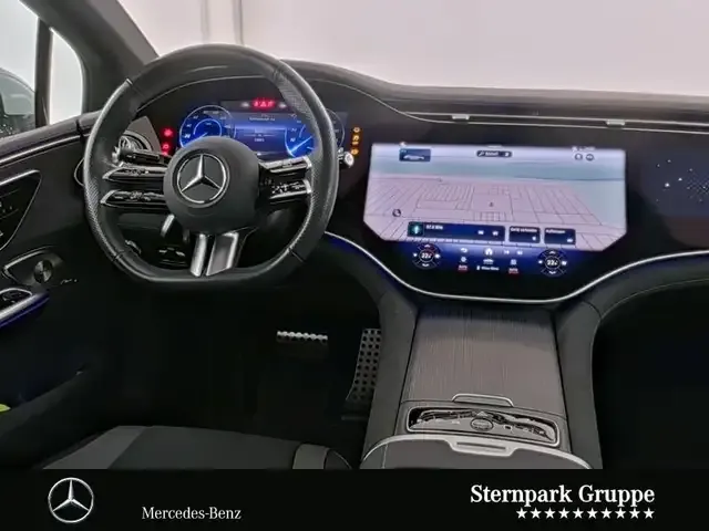 Mercedes-Benz EQE 300