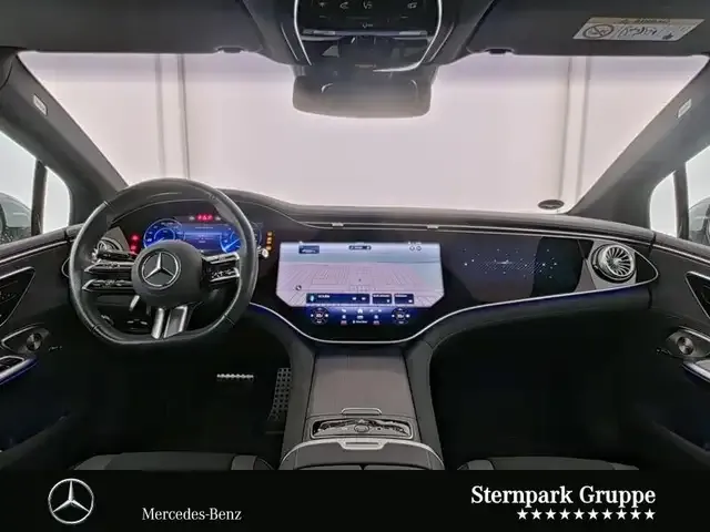 Mercedes-Benz EQE 300