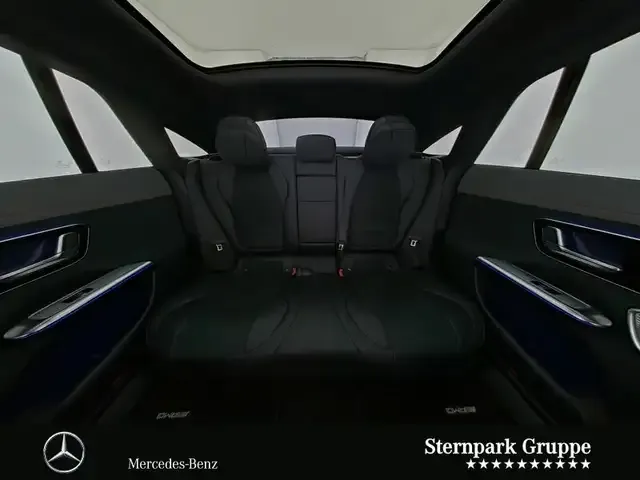 Mercedes-Benz EQE 300