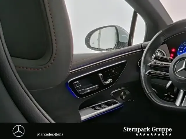 Mercedes-Benz EQE 300