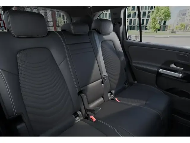 Mercedes-Benz EQB 250