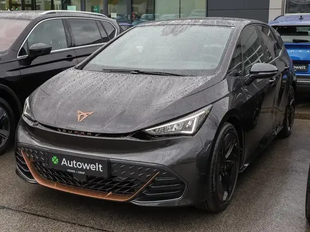 CUPRA Born