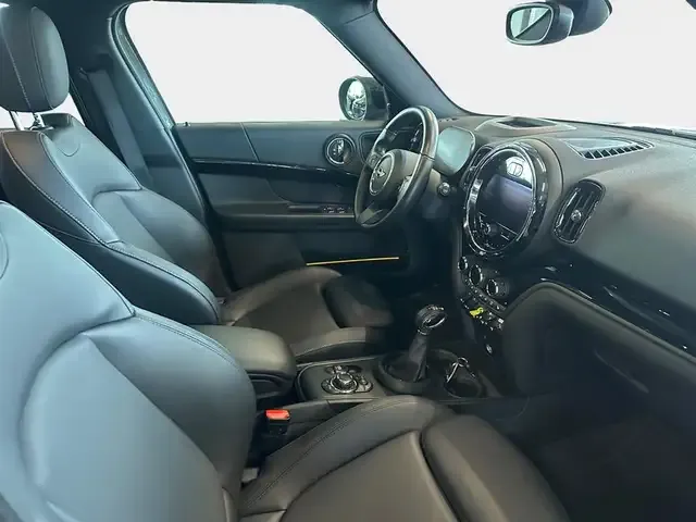 MINI Cooper SE Countryman